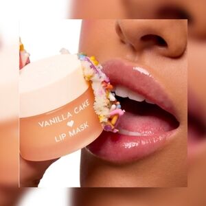 ColourPop Fresh Kiss Vanilla Cake Lip Mask NEW